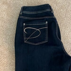 Chico’s Cropped Jeans 2.5